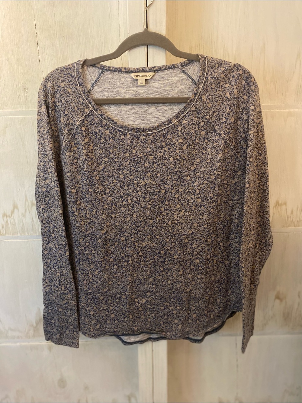 FRYE AND CO. Blue Floral Long Sleeve Tee